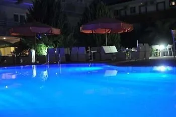 Sarti Plaza Hotel