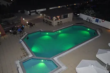 Sarti Plaza Hotel