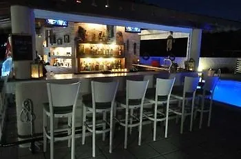 Sarti Plaza Hotel