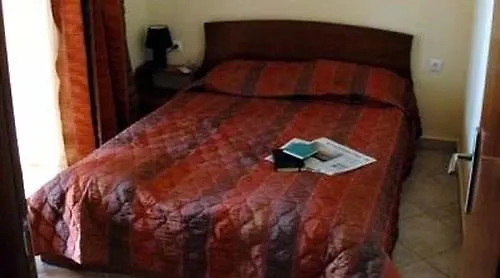 Sarti Plaza Hotel Görögország